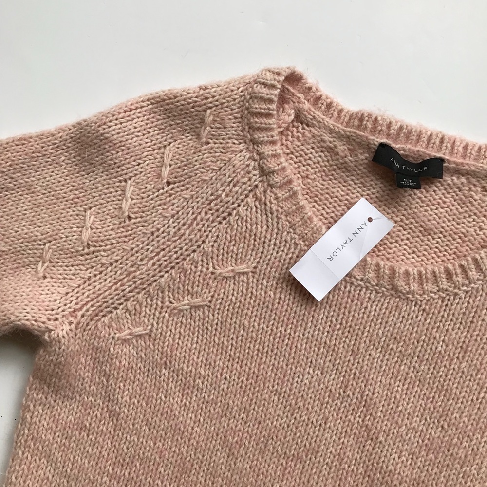 NWT Ann Taylor Blush pink wool knit sweater - Picture 3 of 5